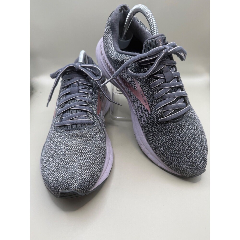 Brooks Adrenaline GTS 21 Womens Running Shoes Size 9 Gray/Lavender